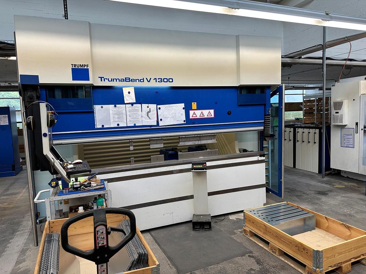 Used 2006 TRUMPF TrumaBend V 1300 Press Brake