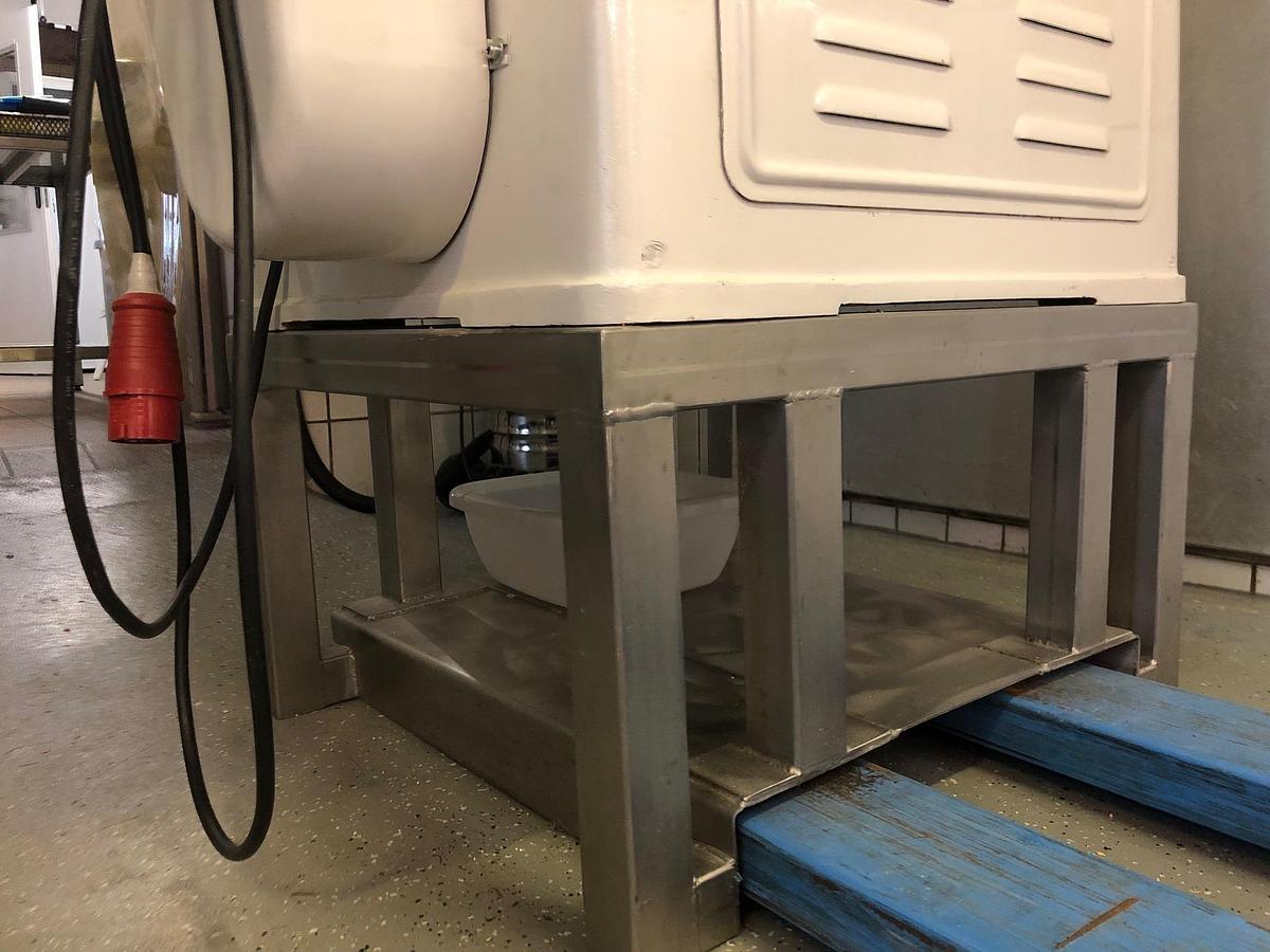 Used 1974 Schule TGS 22 Drum Groats Cutter