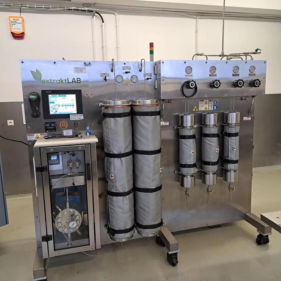 Used EXTRAKTLAB e 140