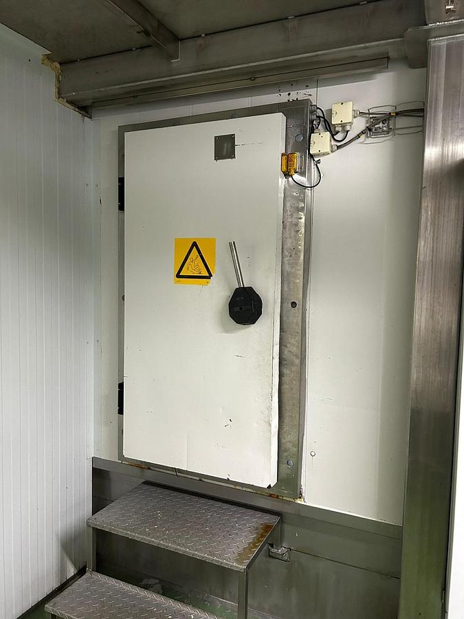 Used 2005 Frigoscandia G600 tunnel