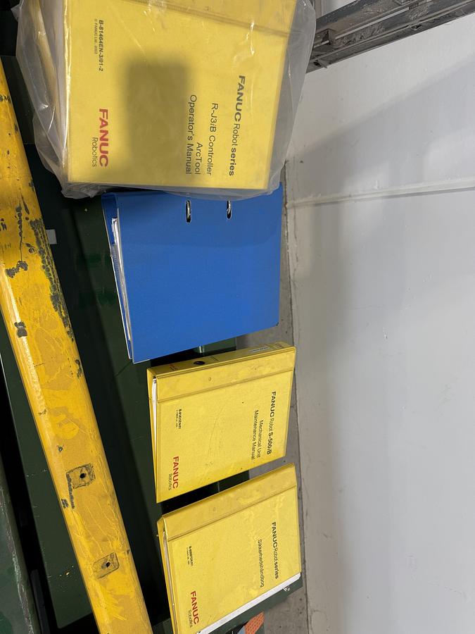 Used 2004 Welding plant with FANUC robot