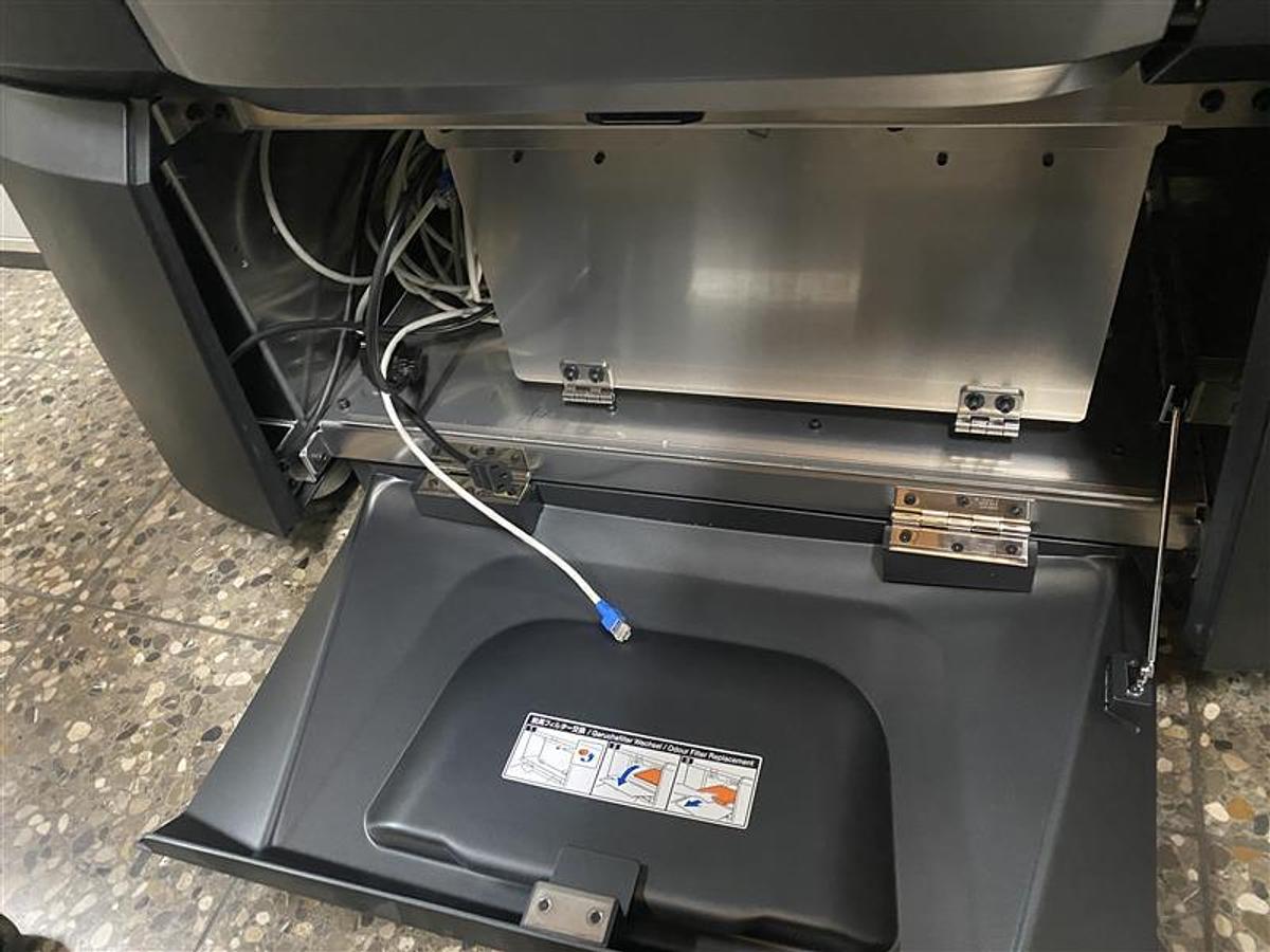 Used Keyence  Agilista 3200W 3D Printer