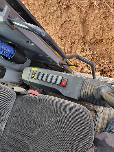 Used 2016 Komatsu  PW 180-10