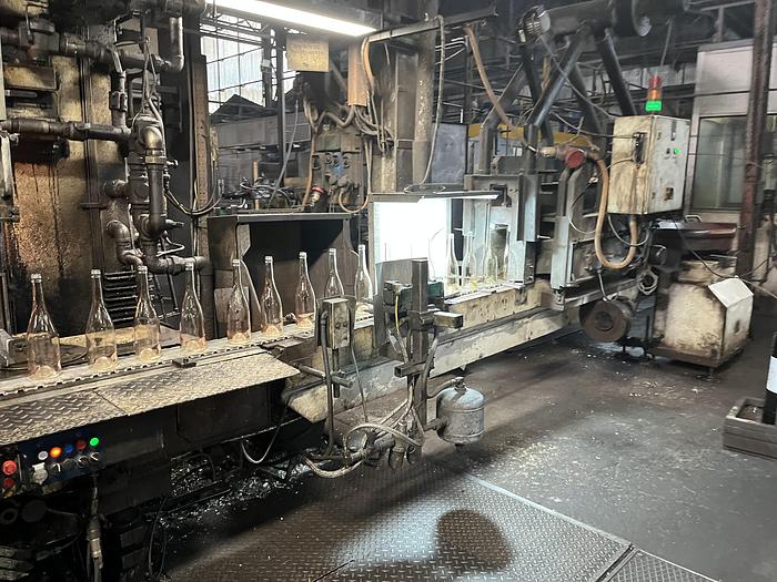 Used EMHART IS10 - EF 5 1/2 '' DG LH Hotend glass production line