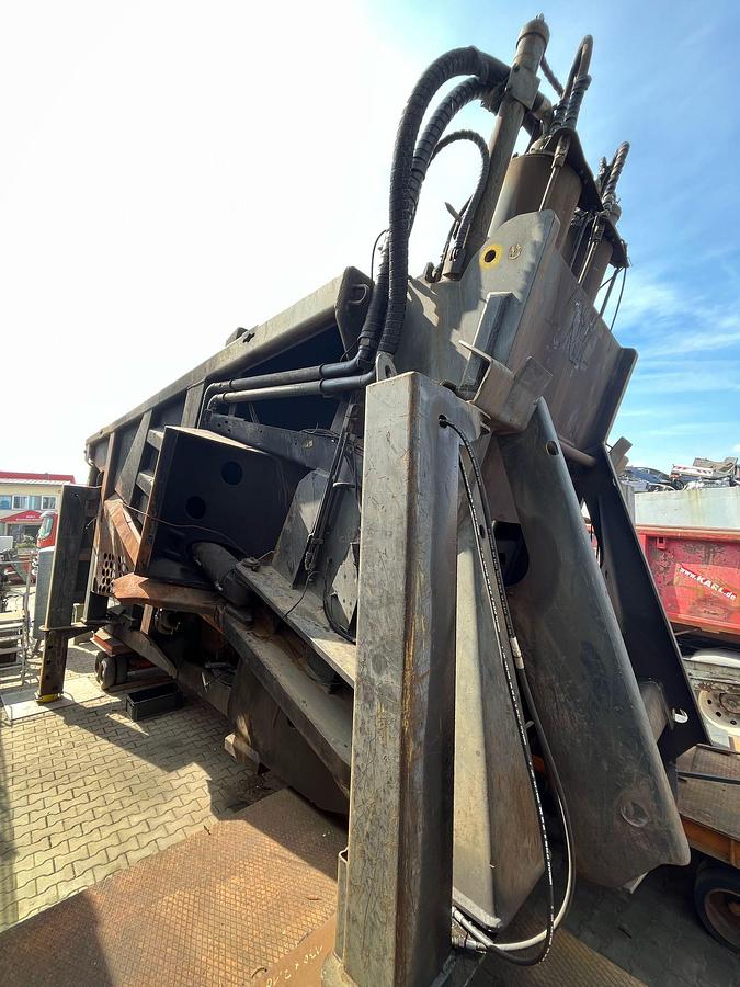 Used Bonfiglioli Scrap shear