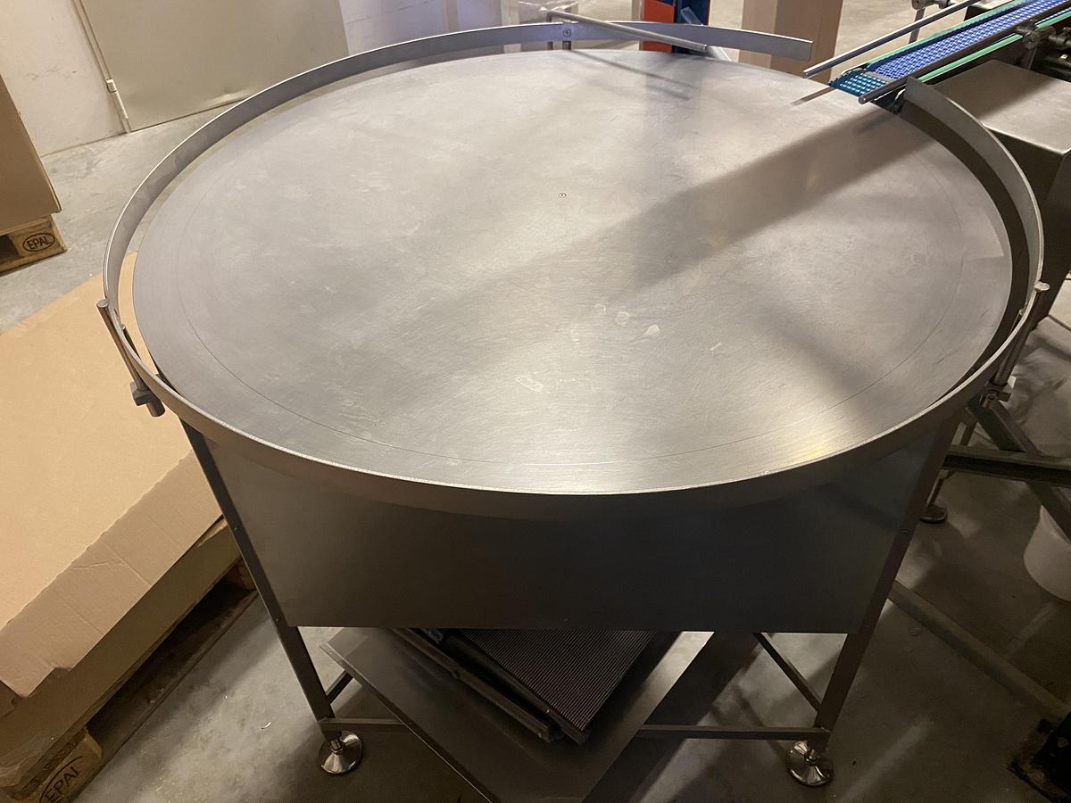 2025  LOWA GmbH Abfüll- und Verschließsysteme  Capping Machine  WK12-17