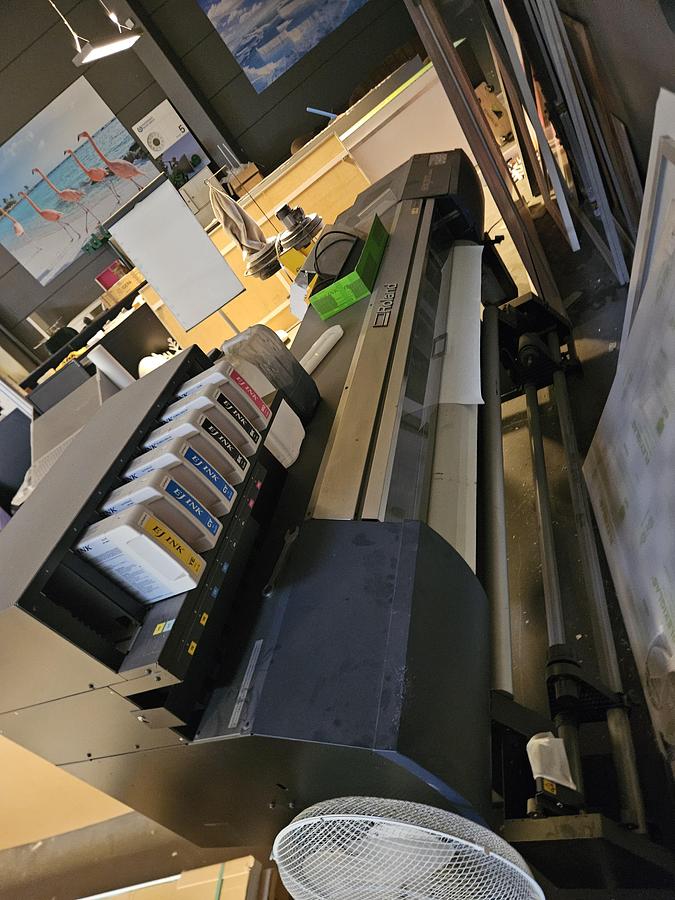 Used 2012 Agfa Anapurna + OCE arizona + printing machines package