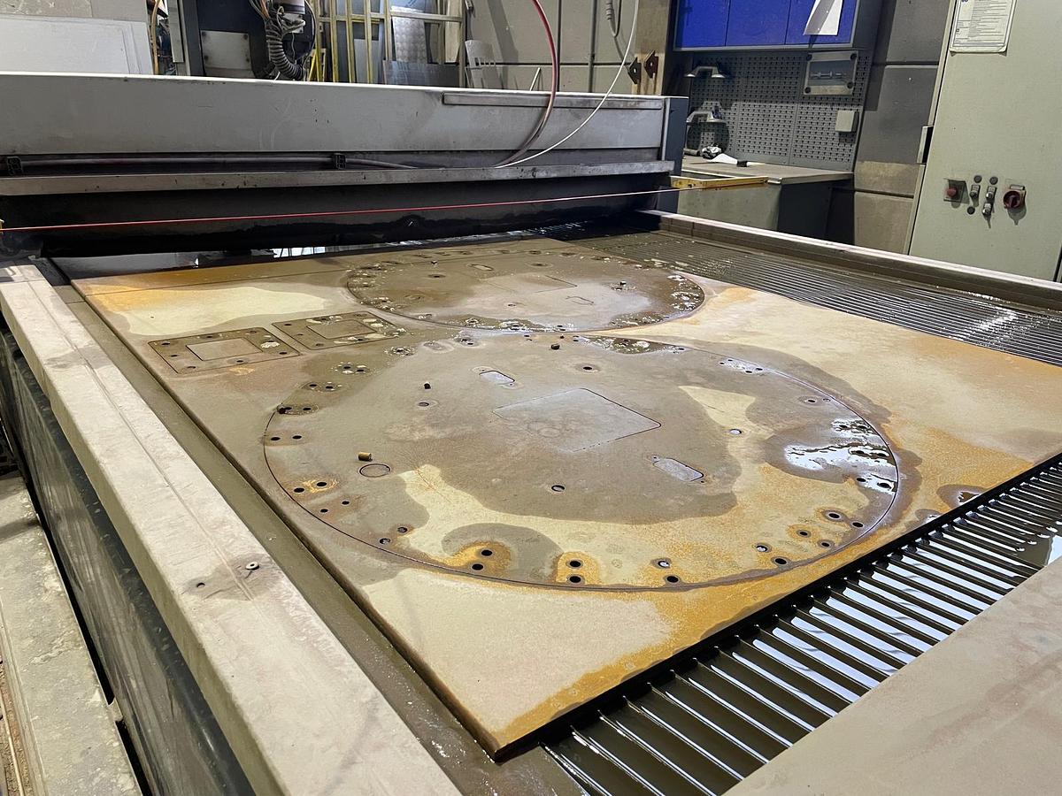 Used 2013 STM Waterjet 4020 PremiumCut 2D Waterjet Cutting System