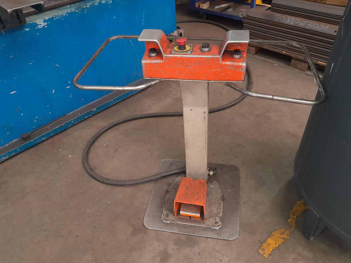 Used 1994 Blemas Press Brake