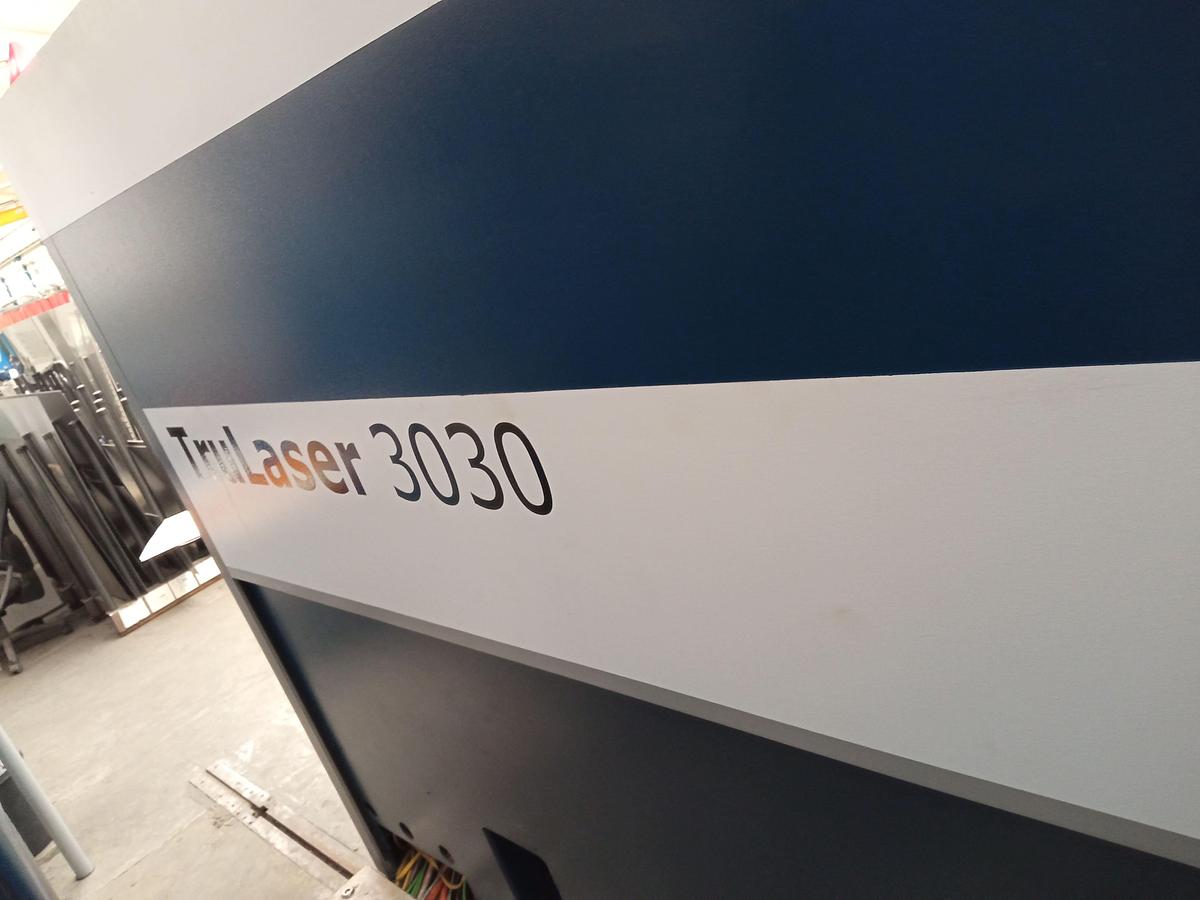 Used 2014 TRUMPF TruLaser 3030 Laser Cutting Machine