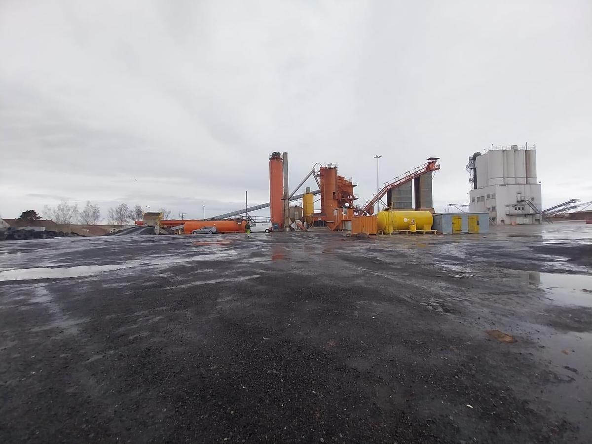 Used 1991 Marini Asphalt Mixing Plant