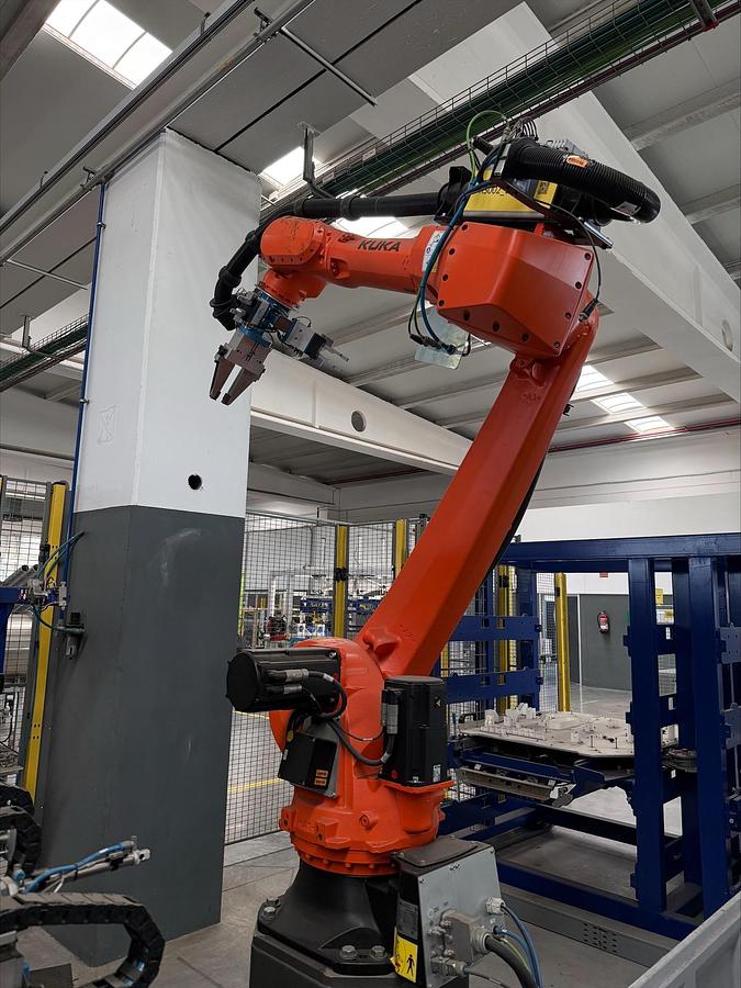 Used 2020 Kuka Robotic Welding Cell