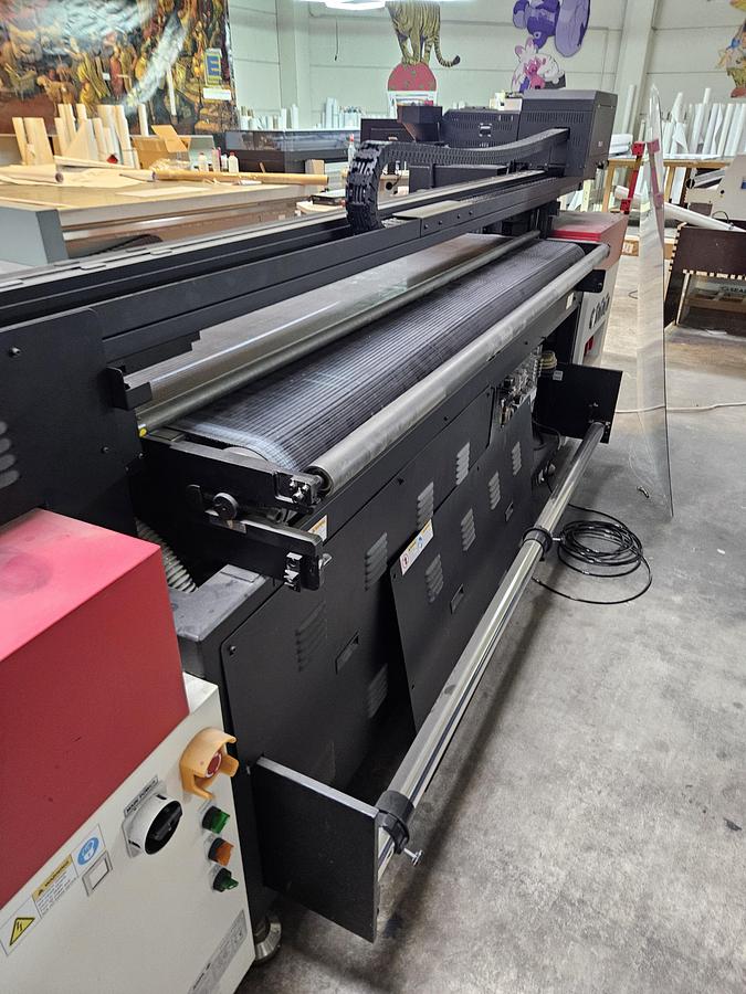 Used 2012 Agfa Anapurna + OCE arizona + printing machines package