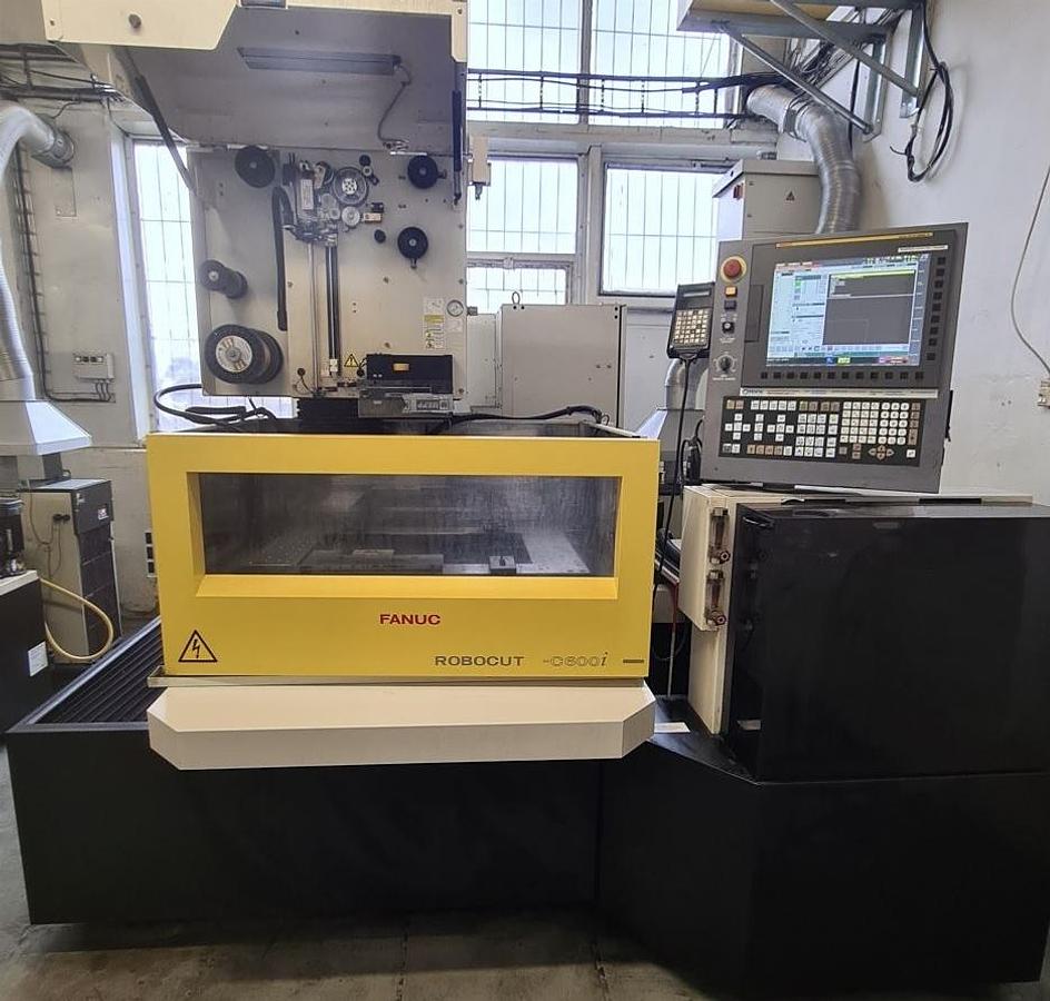 Used 2018 Fanuc Robocut C 600 i