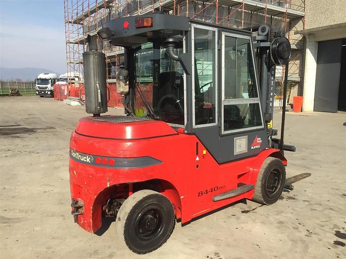 Used DAN TRUCK 8440MD