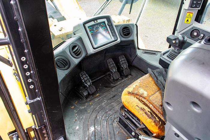 Used 2011 Caterpillar 966K