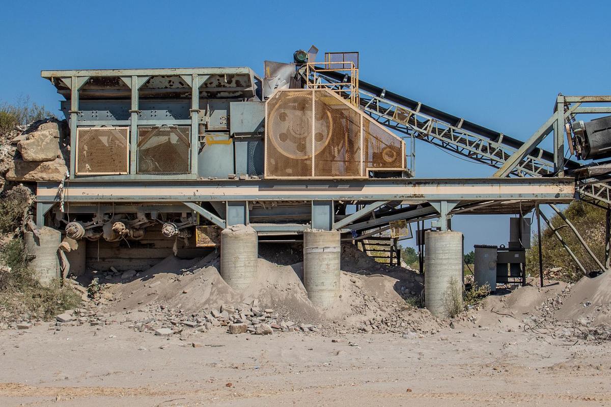 Used 2016 Rockmaster 3042