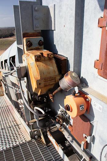 Used 2002 KMI Engineering  48 X 300