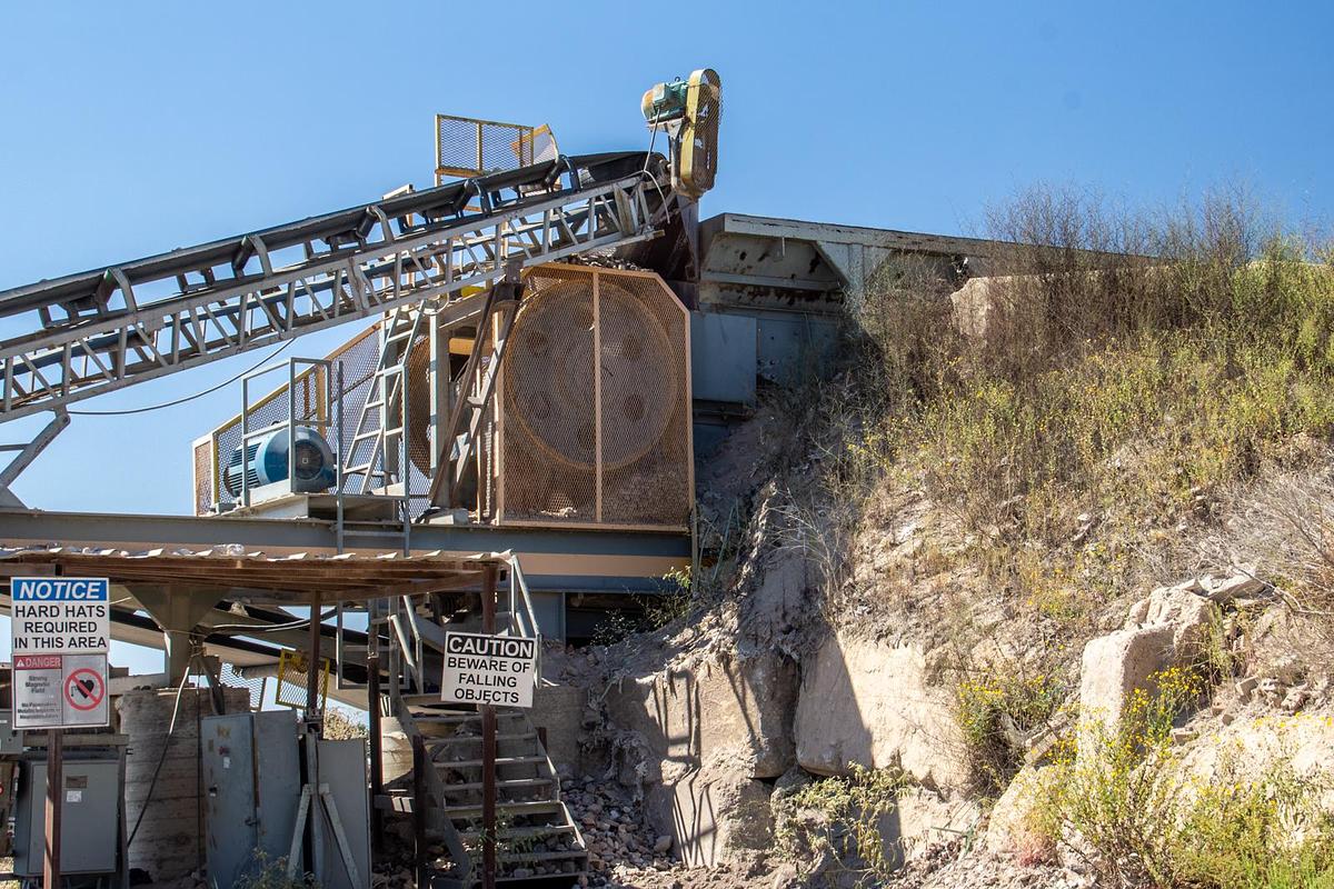 Used 2016 Rockmaster 3042