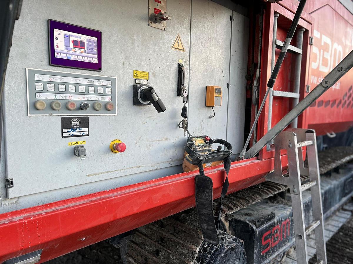 Used 2020 SBM Mineral Processing, GmbH REMAX 500 Impact Track Crusher