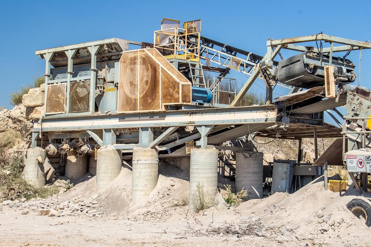 Used 2016 Rockmaster 3042