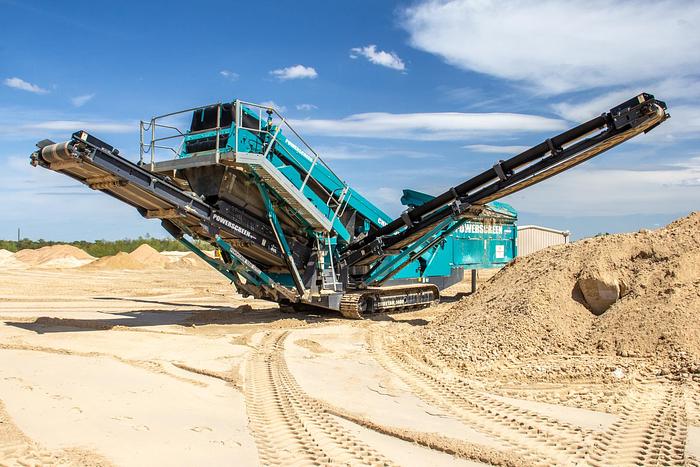 Used 2021 Powerscreen Chieftain 1400