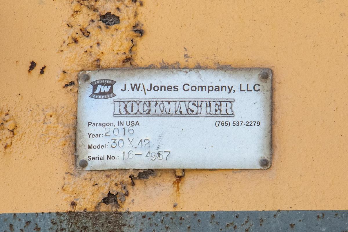 Used 2016 Rockmaster 3042