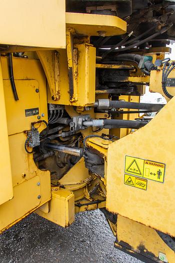 Used 2011 Caterpillar 966K