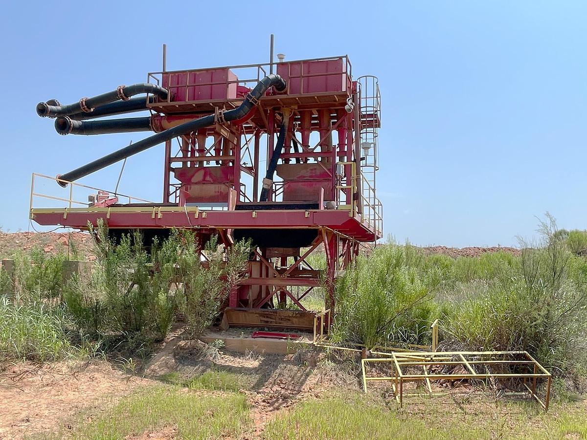 Used 2013 McLanahan Cyclone towers