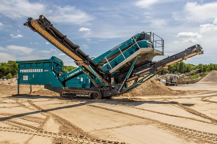 Used 2021 Powerscreen Chieftain 1400