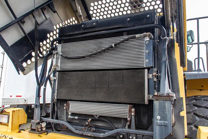 Used 2011 Caterpillar 966K