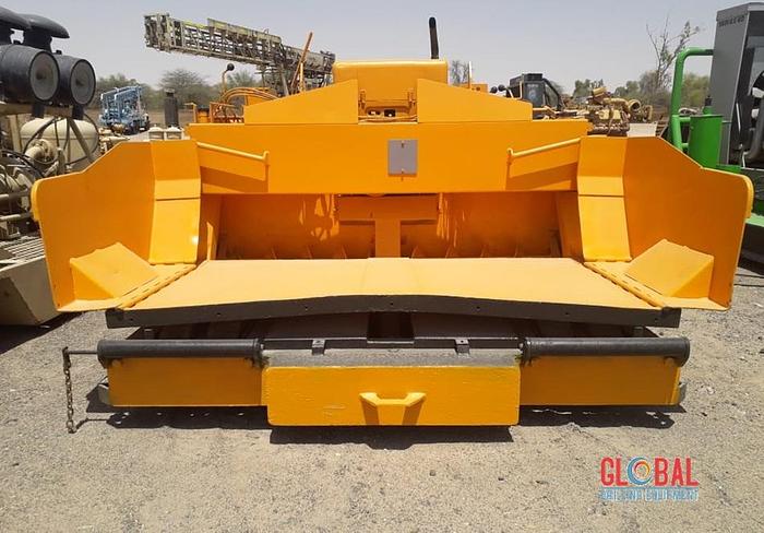 Used Item 0279 : 2001 Leeboy L1000R Asphalt Paver