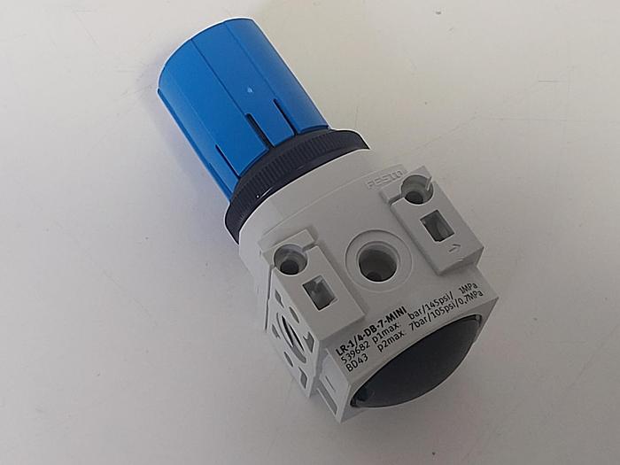 4 Stück Druckregelventil mit Manometer, LR-1/4-DB-7-MINI, 539682, Festo neu