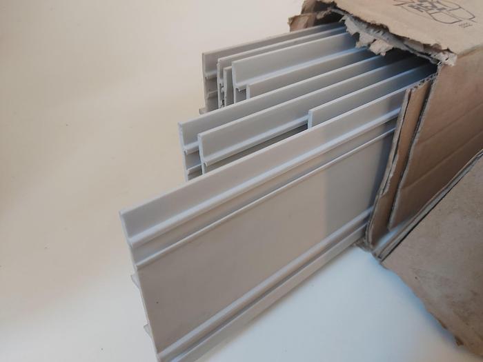 10 Stück SIKAB Flachprofil, ZK 142, 10 x 1m, Pollmann neuwertig