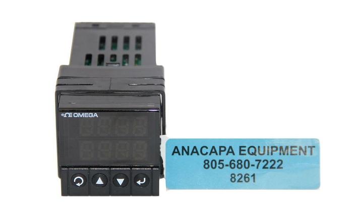 Used Omega CNi16D33-EIT Temperature and Process Controllers, 90-240V~ 50-400Hz(8261)W