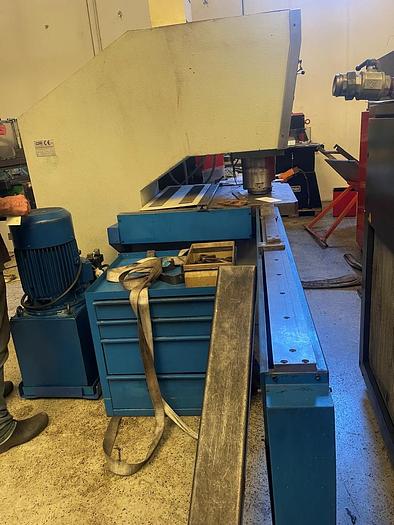 Usato PUNZONATRICE CORI