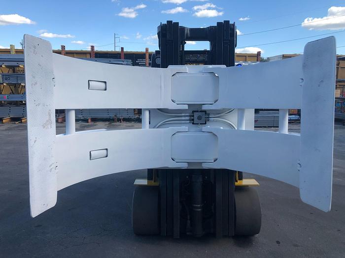 Used 12,000 POUND YALE ROLL CLAMP TRUCK MODEL GLC120VXPRS W/ 72" CLAMP MFG. 2015 RAISED MAST 185"