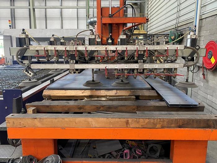 Used 2014 Bystronic  BySprint Pro 4020 Co2 Laser