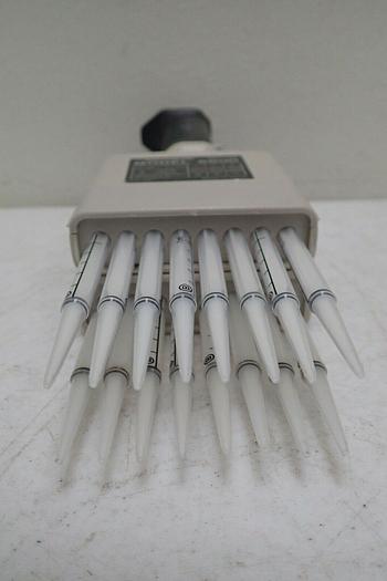 Used Lot of 2 Nichiryo Model 8800 8 Channel Dispensers & Accessories