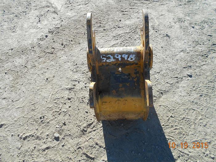 Used 12" BUCKET W/ JOHN DEERE QUICK ATTACH SET UP , QUICK COUPLER EXTRA $$.