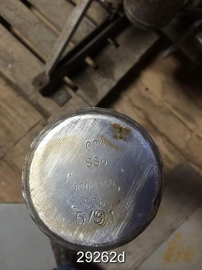 Used Ronningen Petter 205-BWMX,, (5) SS2236-ST Filters, 0.024" Slotted Media #29262