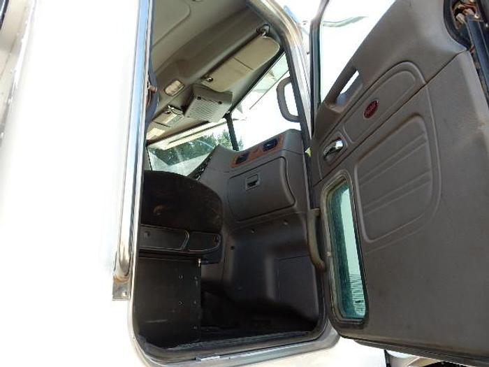 Used 2010 Peterbilt 367