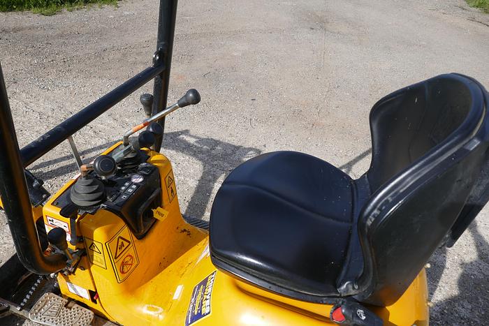 Used 2018 JCB 8008 CTS