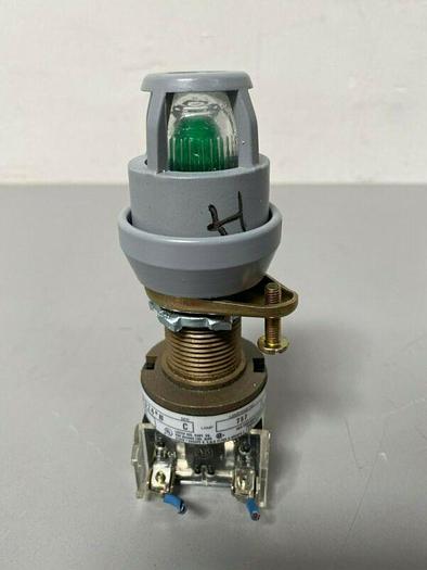 Used Allen-Bradley 800H-QPB24 Series C Illuminated Push Button Switch 24V
