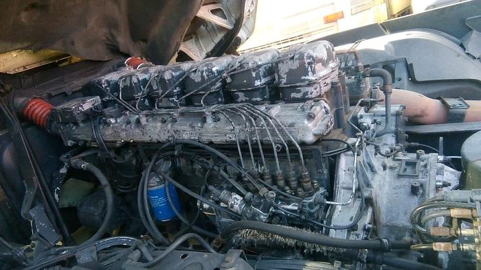 Usado 1997 SCANIA R 124 400 tractor unit