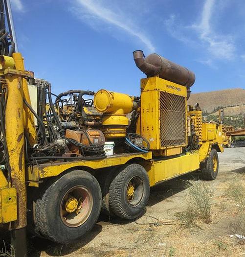 Used 1980 Ingersoll-Rand T4W DH Drill Rig