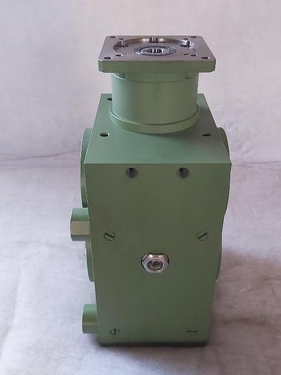 Kegelstirnradgetriebe, KS40FH, 50:1, 13L Sa. S45, Grässner, neu