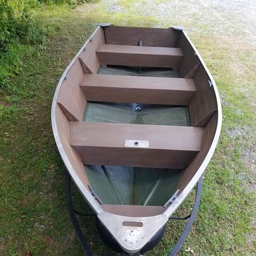 Used Used 1986 Grumman V16 ~ SOLD