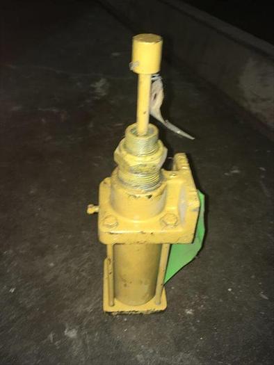 Used Caterpillar ENAD343R Air Cylinder