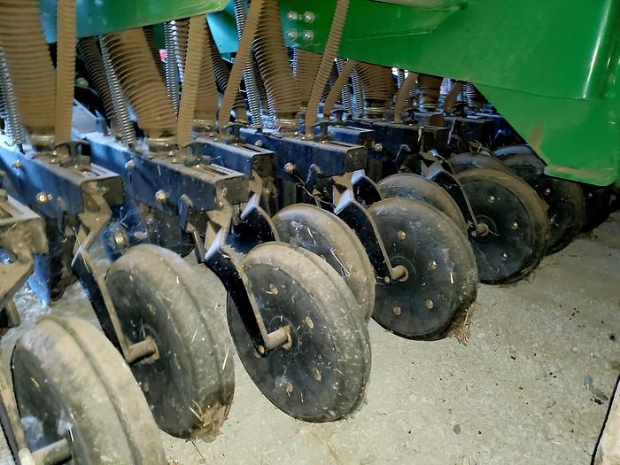 Used 2013 Great Plains 3P1006NT Native Grass Drill